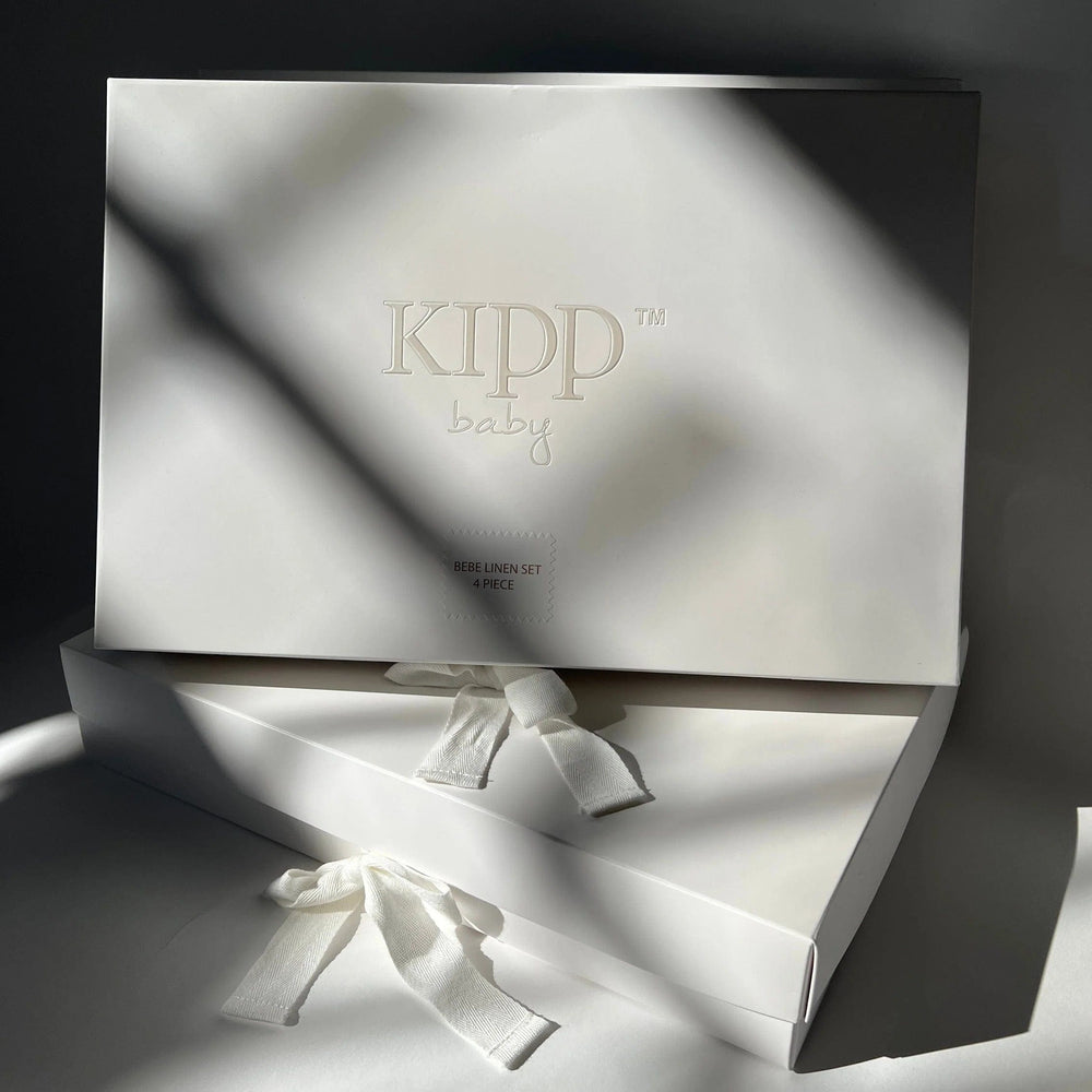 Kipp Layette Gift Wrap