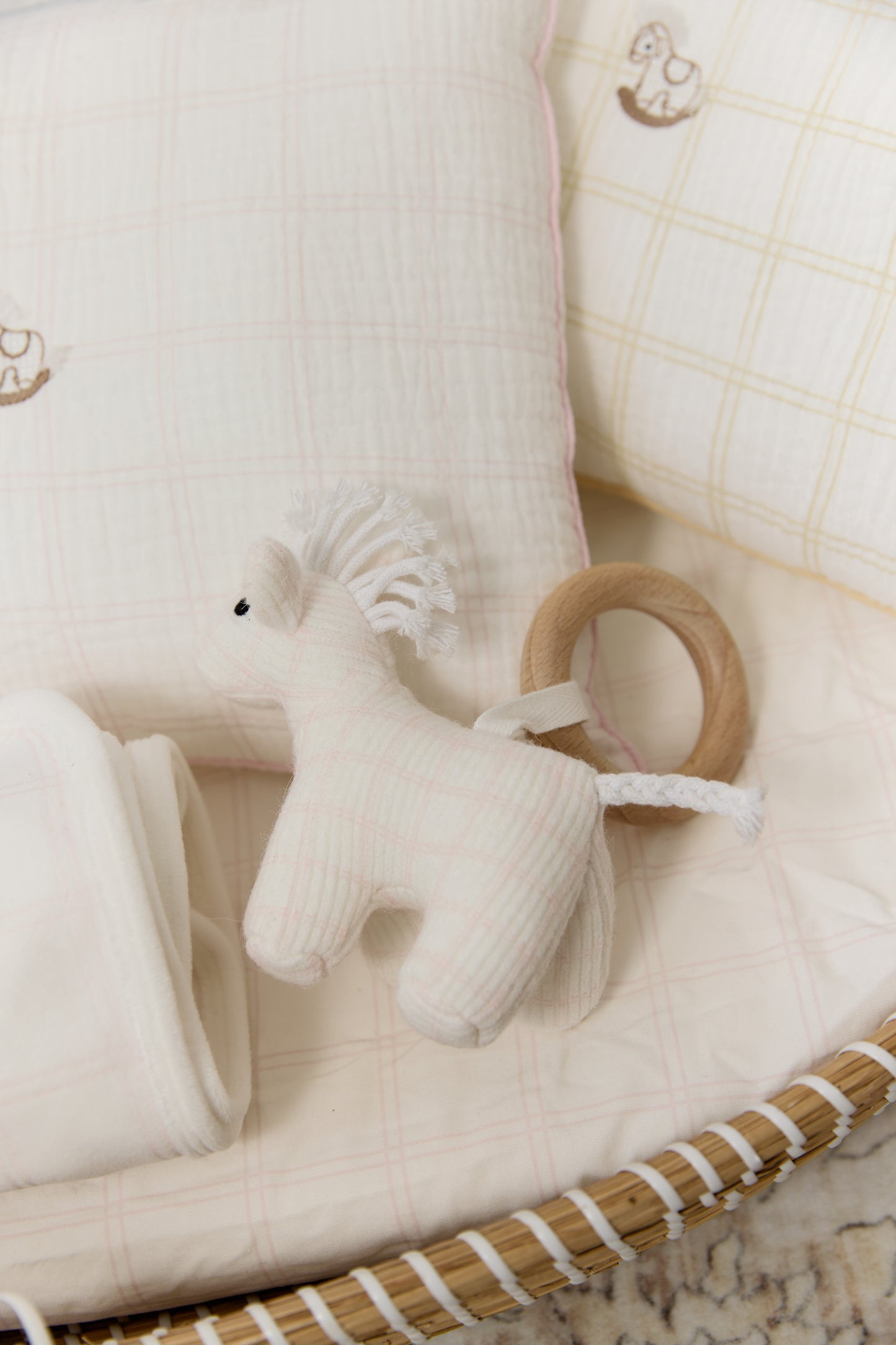 Whinny Plaid Toy Ring - Pink