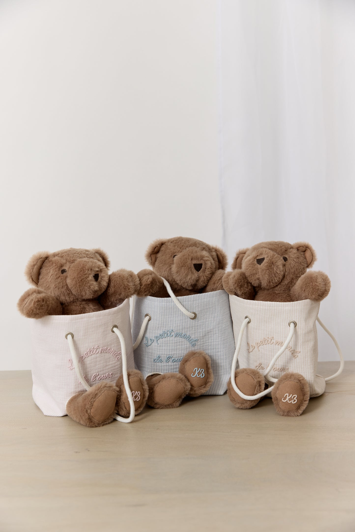 Petit Ours Teddy in a Bag - Blue