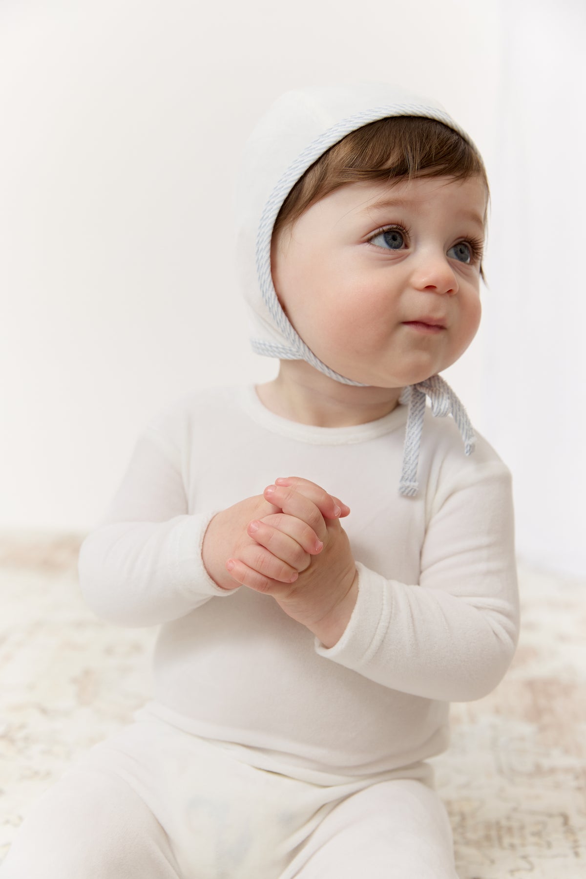 Petit Ours Footie & Hat Set - White Blue
