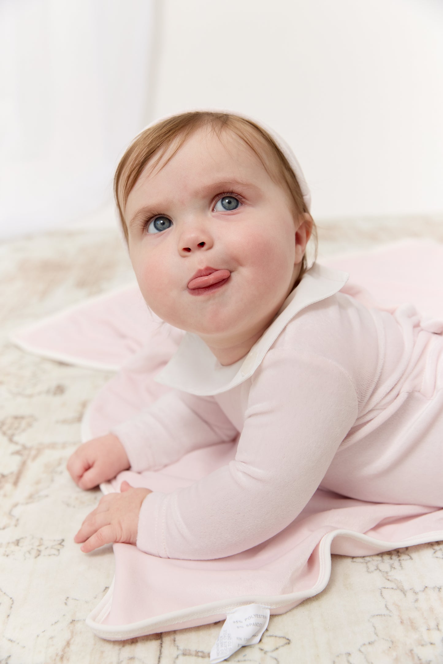 Classic Bib Footie & Hat Set - Pink