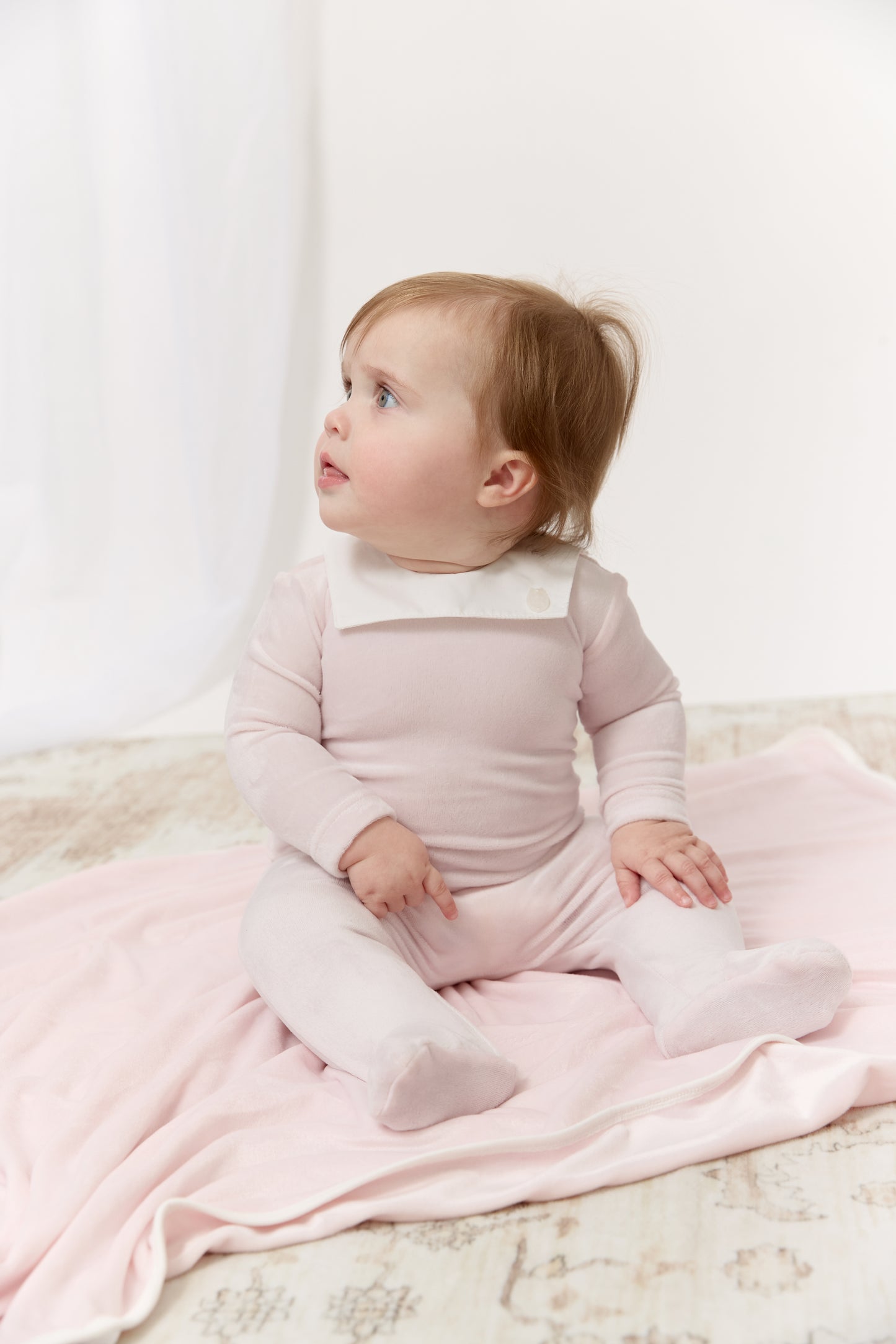 Classic Bib Footie & Hat Set - Pink