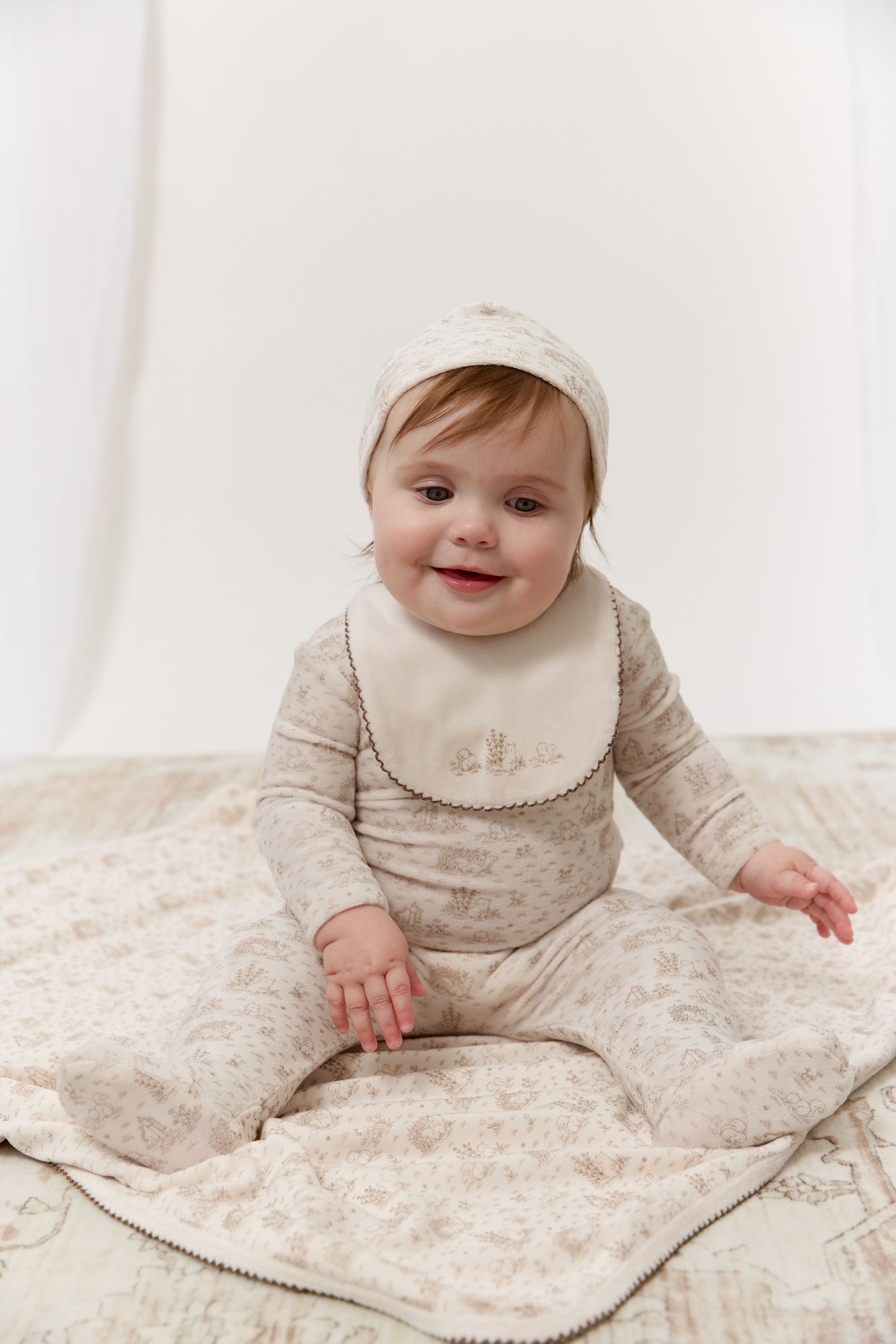 Woodland Toile Footie, Hat & Blanket Set - Taupe
