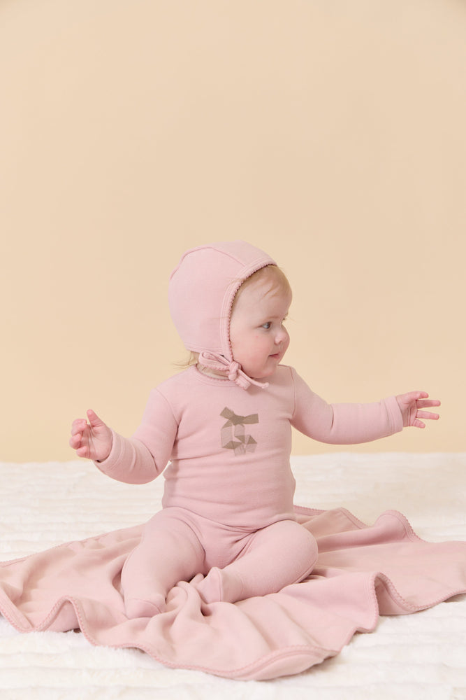 
                  
                    Felt Bow Romper+Bonnet Set - Pink
                  
                