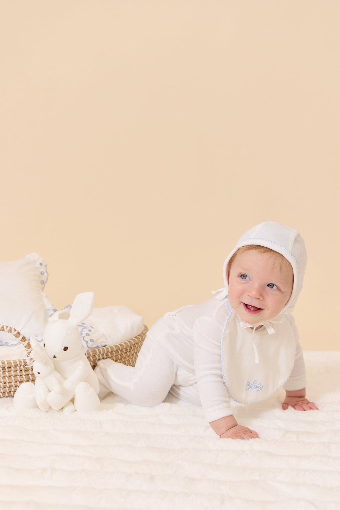 
                  
                    Bebe Romper+Bonnet Set - White Blue
                  
                