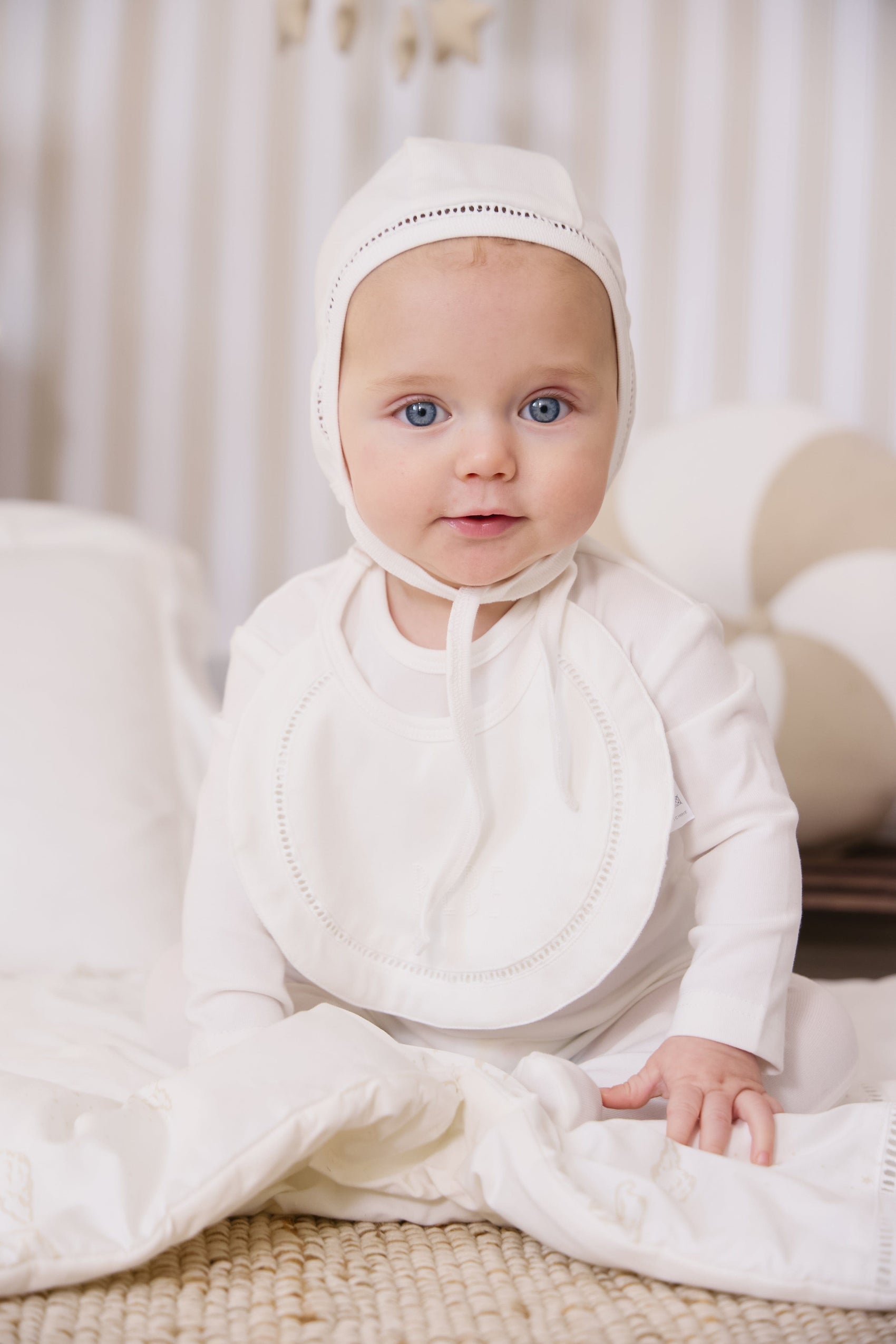 Bebe Detail Bib - White