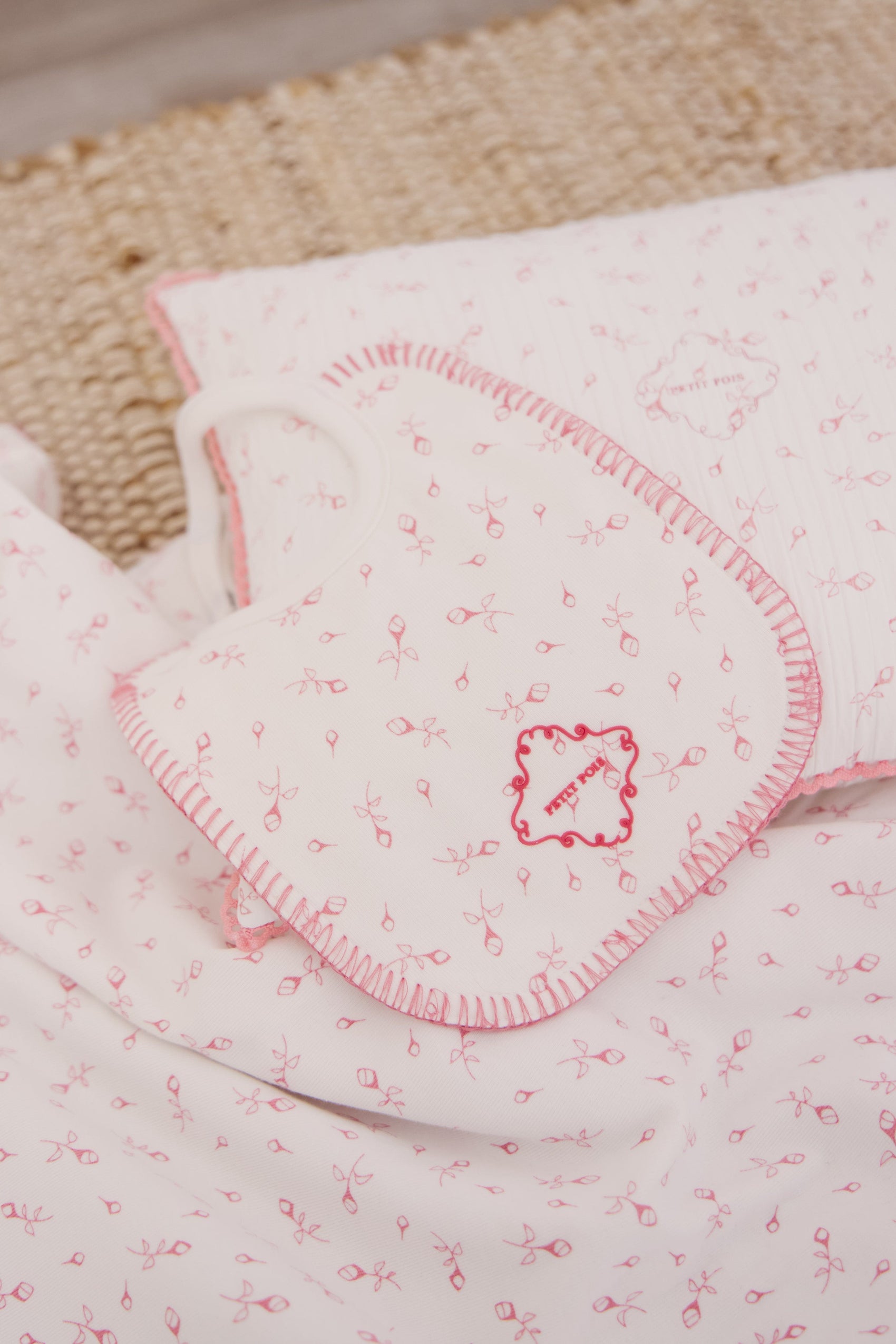 Petit Pois Bib - Pink