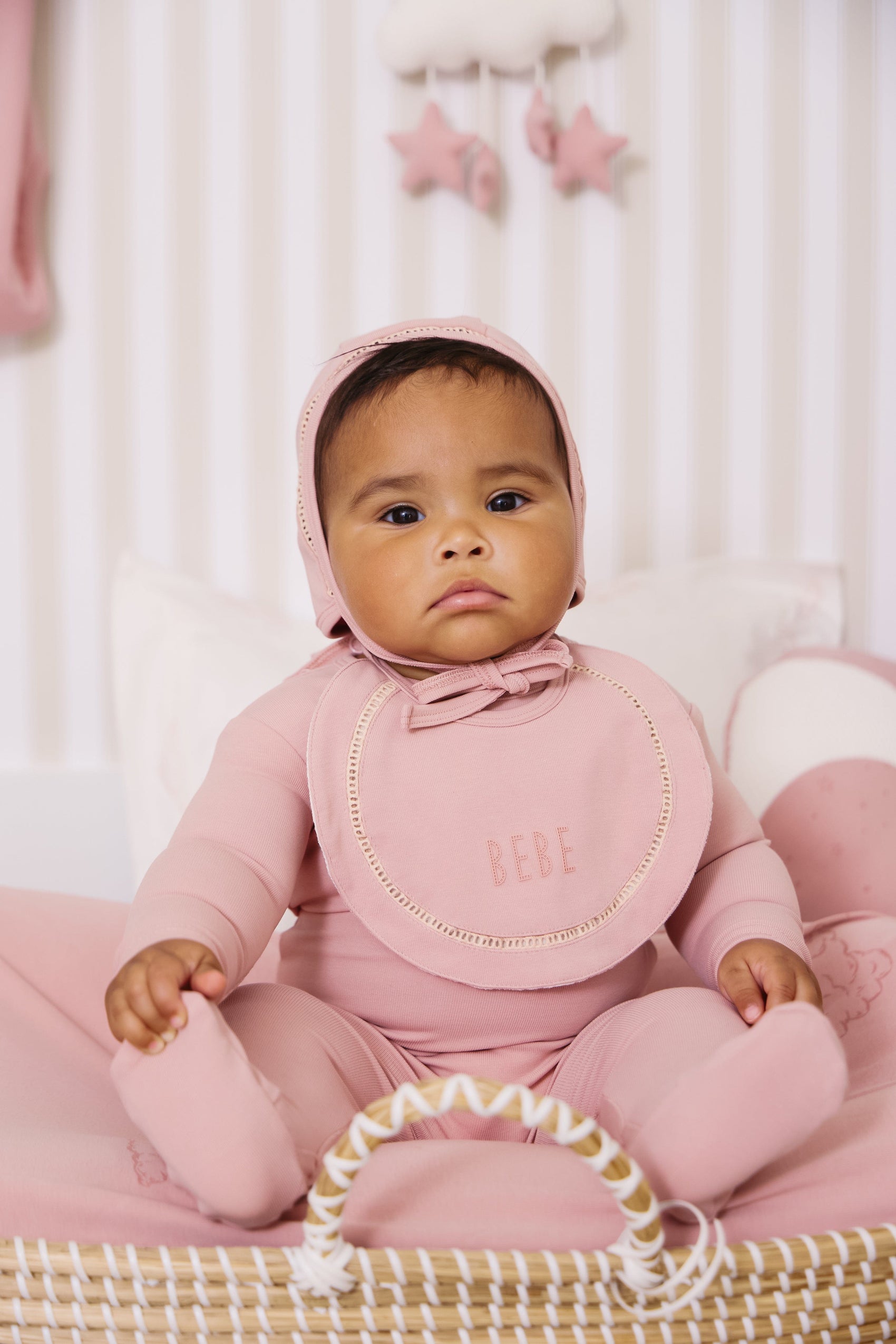 Bebe Detail Bib - Pink