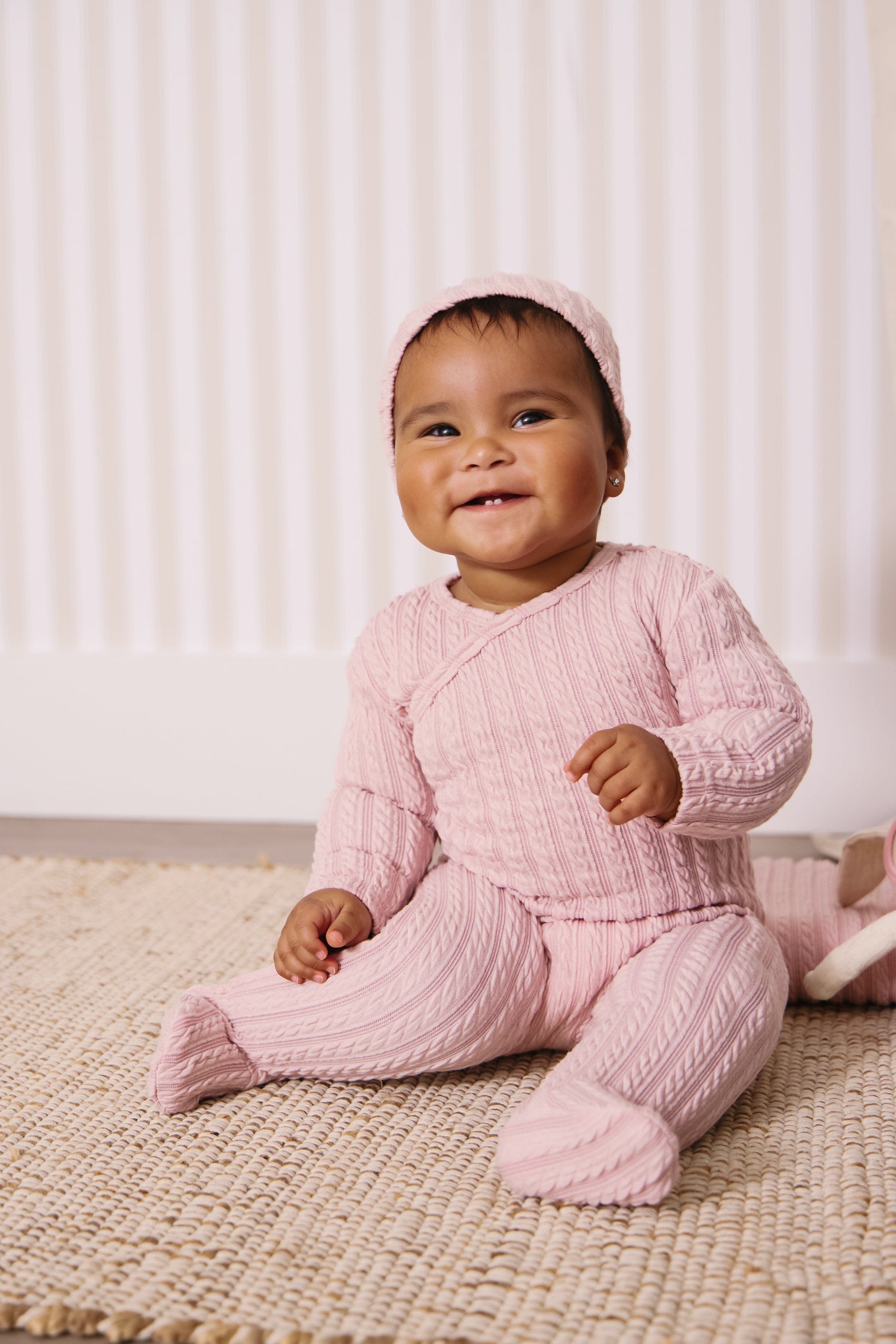 Cable Wrap Footie + Hat - Pink
