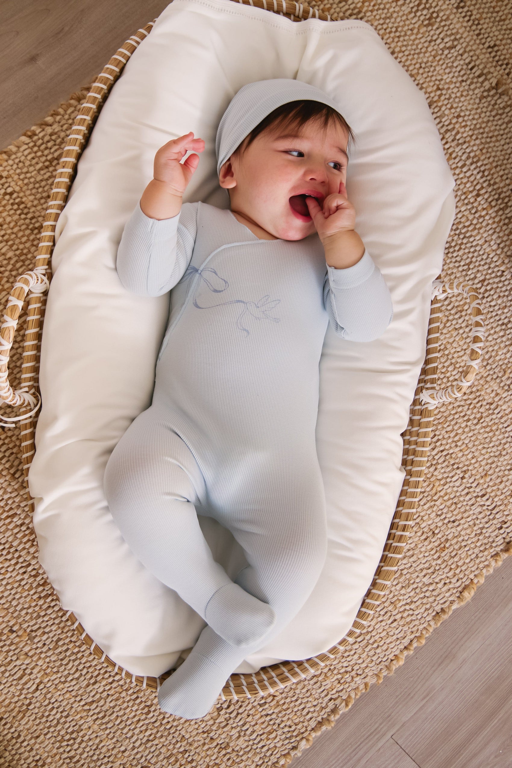 Flutter Bow Footie + Hat - Blue