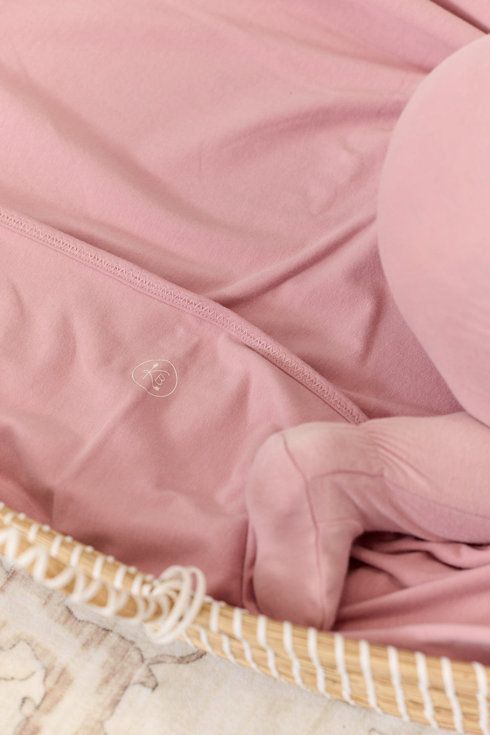Logo Detail Blanket - Pink
