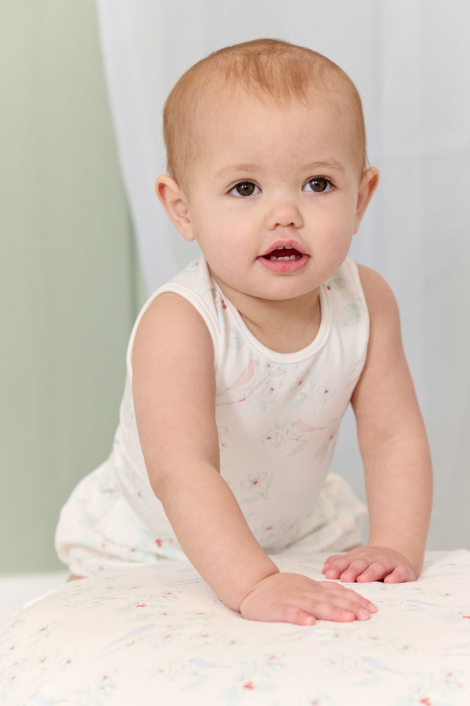 
                  
                    Nestling Tank Set - Pink
                  
                