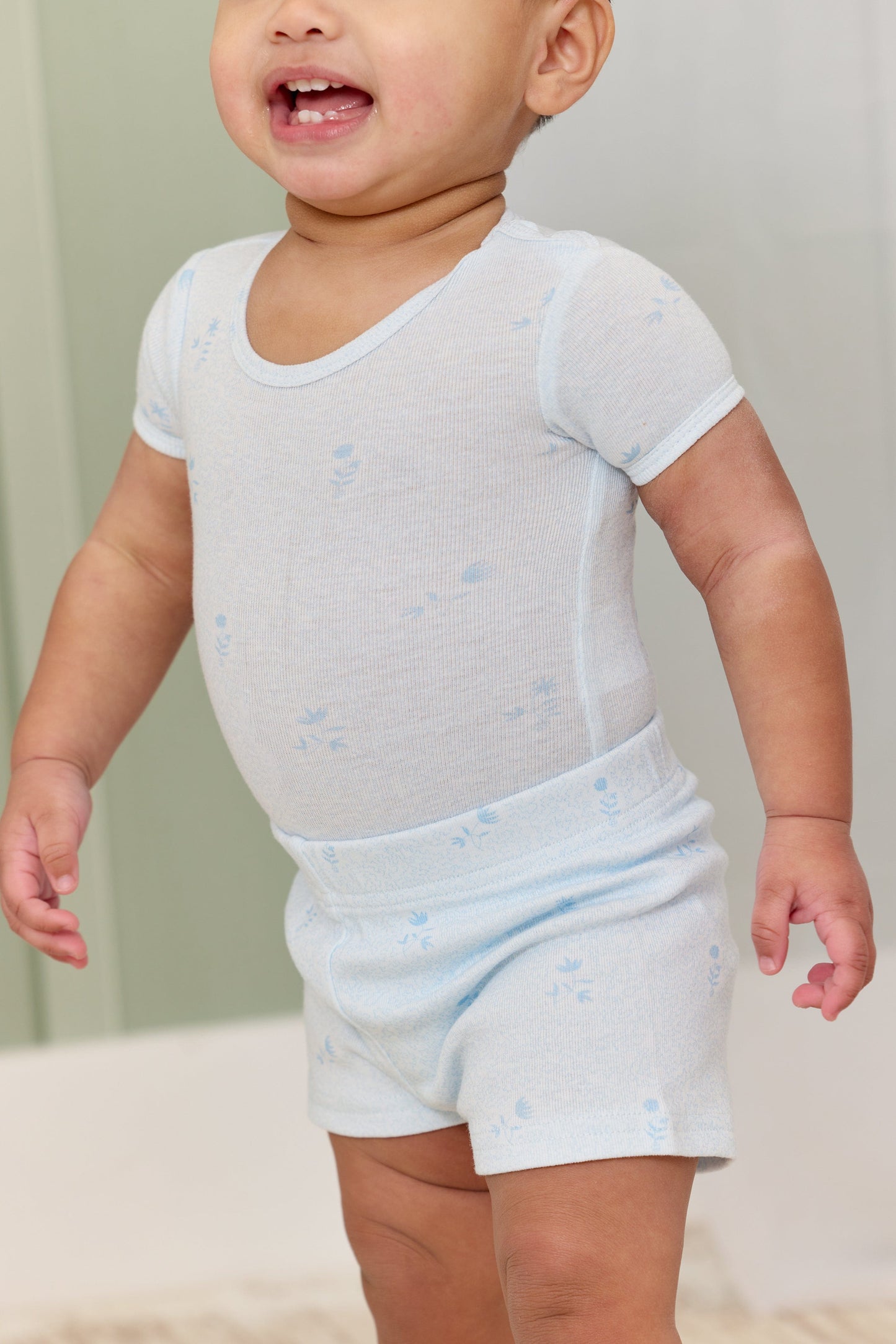 
                  
                    Wildflower Short Legging - Blue
                  
                