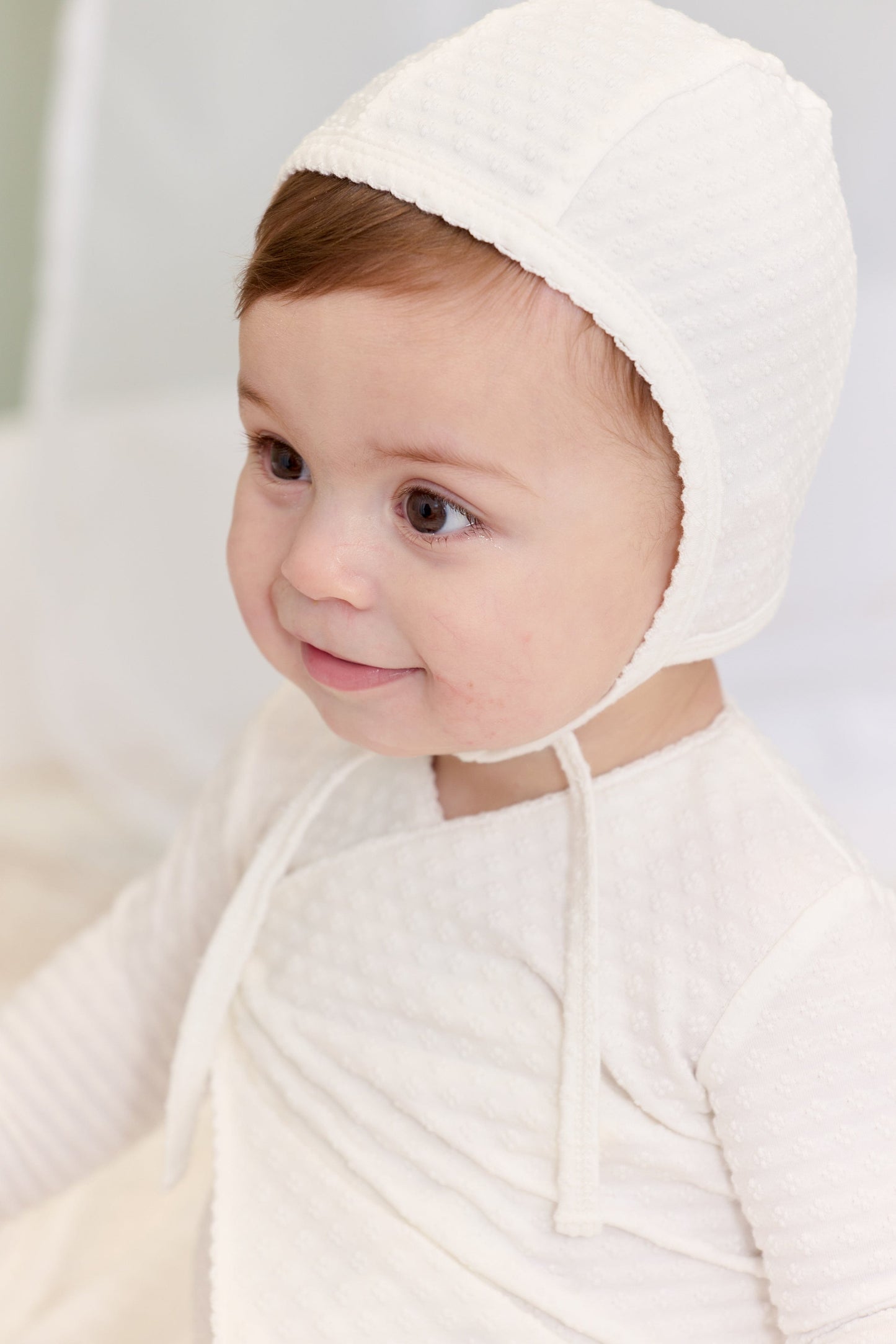 
                  
                    Textured Cotton 2PC & Bonnet Set - White
                  
                