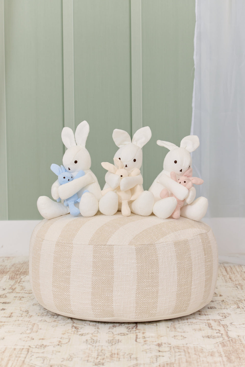 Pointelle Knit Hug Bunny - Blue